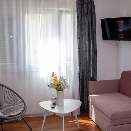 Apartment Mery Мостар Екстериор снимка