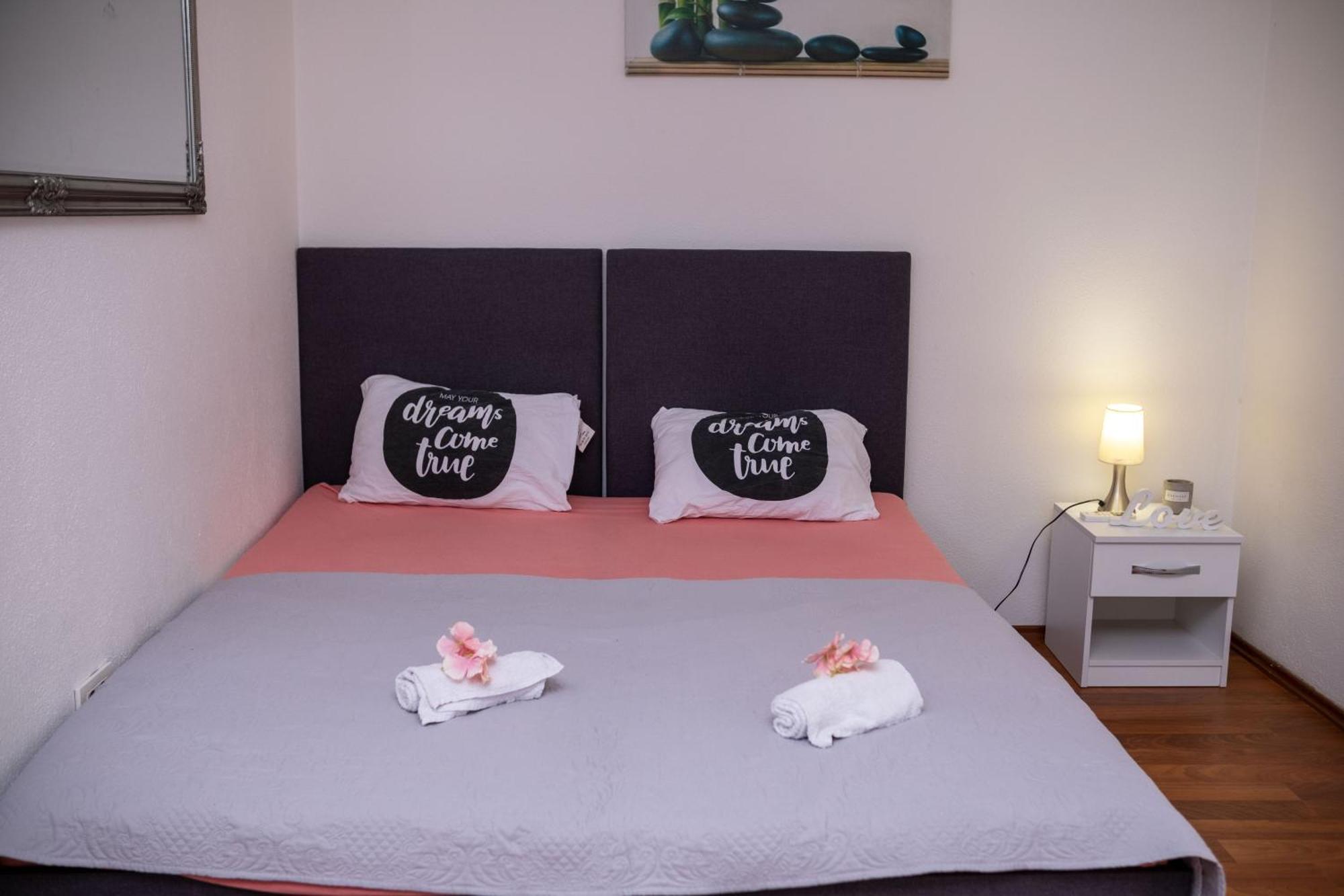 Apartment Mery Мостар Екстериор снимка